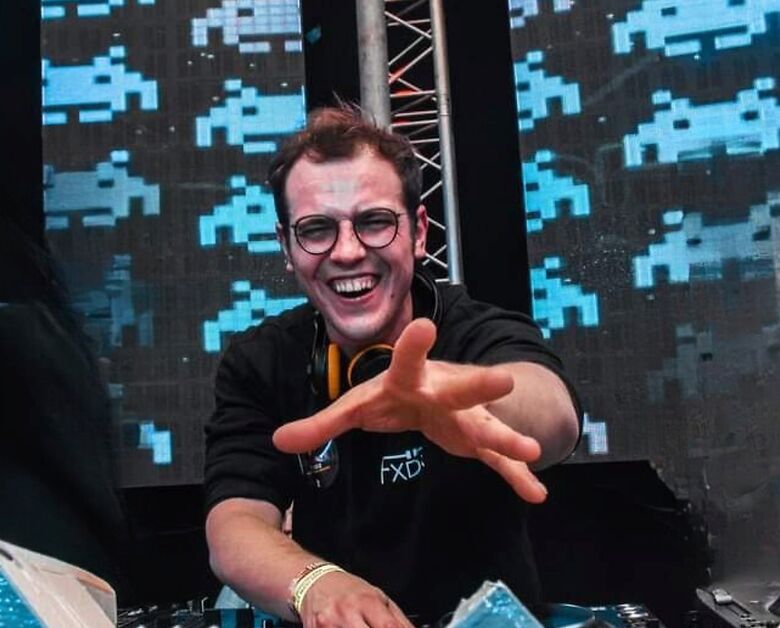 DJ FXDER