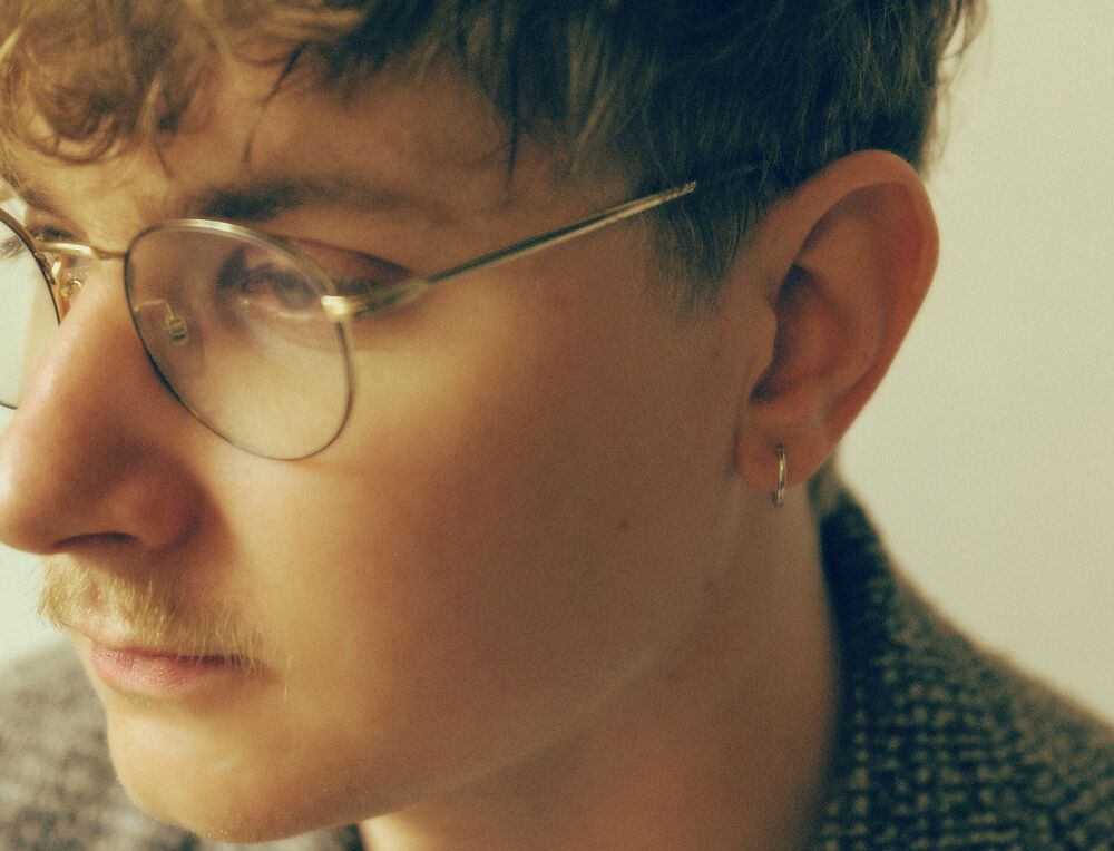 ISAAC ROUX + THE CHRISTIAN CLUB (solo)