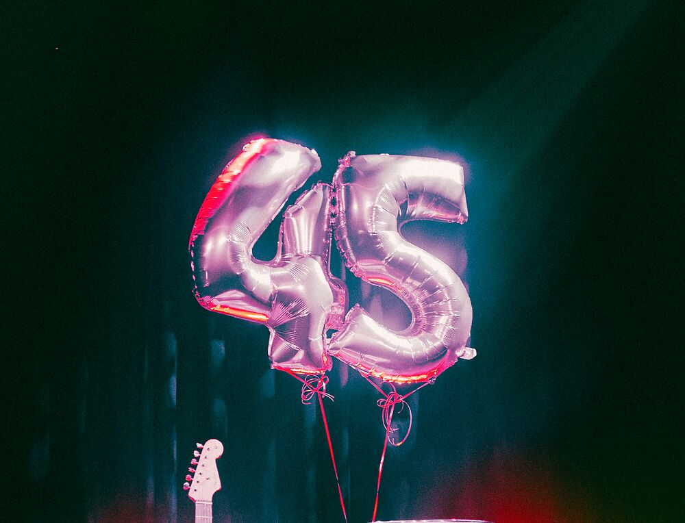 45 JAAR N9: NAFT + HOORHOUSE + UIT DE HOOGTE