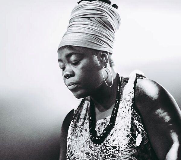 COMM'UNITÉ: CHOUK BWA & THE ANGSTROMERS + DJ LUKE BATARANG_4
