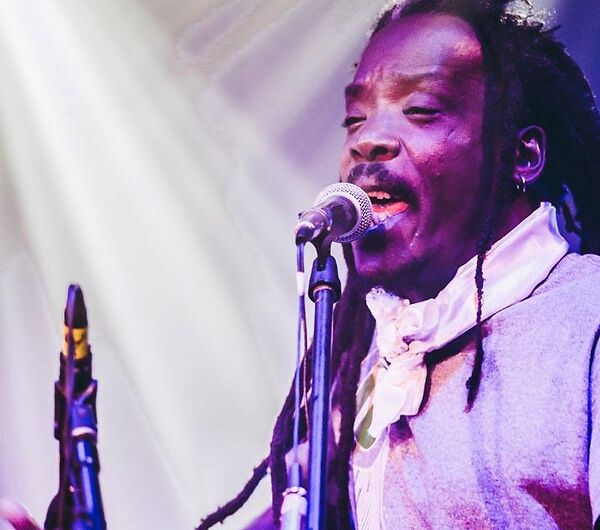 COMM'UNITÉ: CHOUK BWA & THE ANGSTROMERS + DJ LUKE BATARANG_7