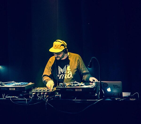 ILL CONSIDERED + MATTIAS DE CRAENE + DJ DUBBELDEE_3