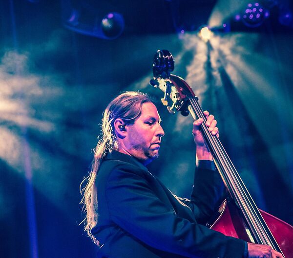 HENHOUSE PROWLERS + THOSE METAL BOYS WITH THEIR METAL TOYS _6