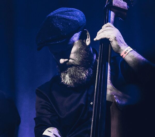 HENHOUSE PROWLERS + THOSE METAL BOYS WITH THEIR METAL TOYS _9