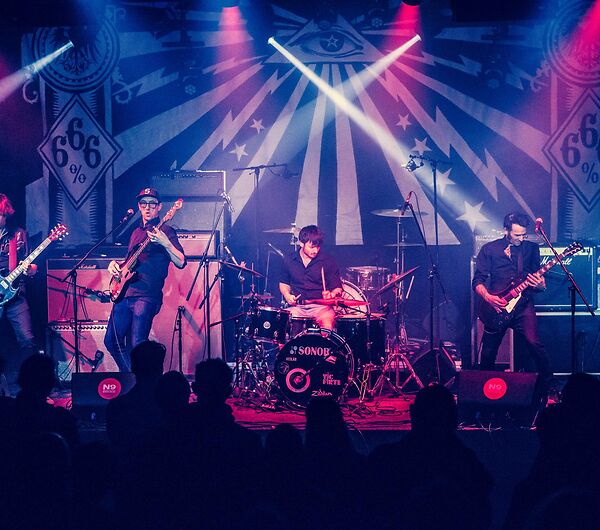 THE LORDS OF ALTAMONT + HARVESTERS_1