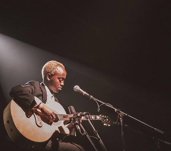 Meskerem Mees + Porcelain id_7