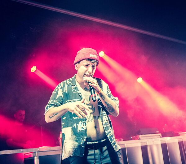 STIKSTOF + RONNYHUANA_8