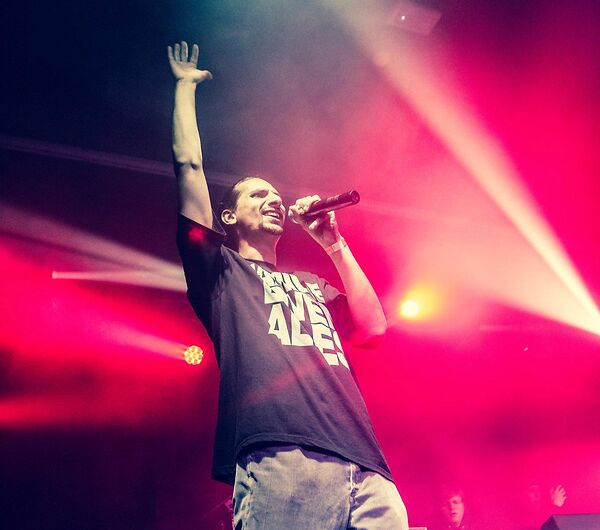 STIKSTOF + RONNYHUANA_6