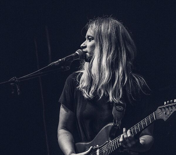 muziekclub N9 op Kasteeldomein van Wippelgem: RUBEN BLOCK + REENA RIOT (solo)_10