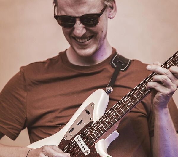 muziekclub N9 in den gevloerden bos: VENTILATEUR_7