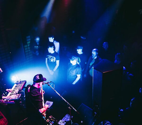 PIGSx7 + ALKERDEEL + AN EVENING WITH KNIVES + ARSON + STEREOSEAT + WHOLES + CLUB KLUNEN DJ'S_3