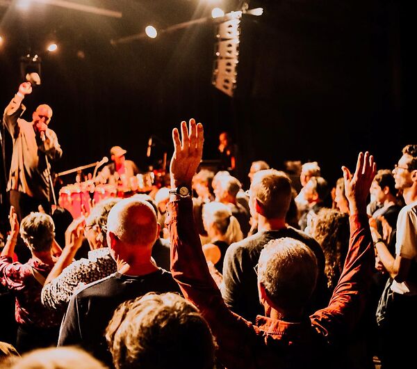 THE HEADHUNTERS + DJ BACK TO MONO_8