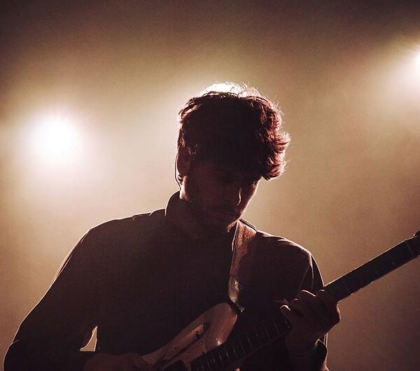ISAAC ROUX + THE CHRISTIAN CLUB (solo)_8