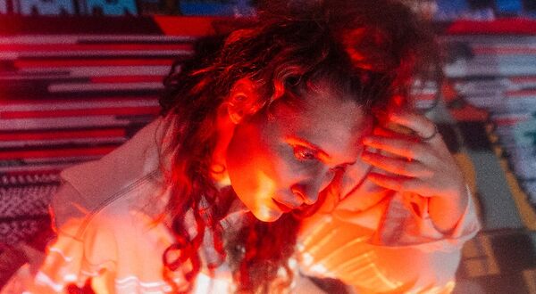 Rave for the introverted by nele de gussem + head on stone