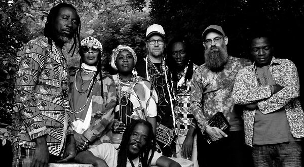 Comm'unité: chouk bwa & the angstromers + dj luke batarang